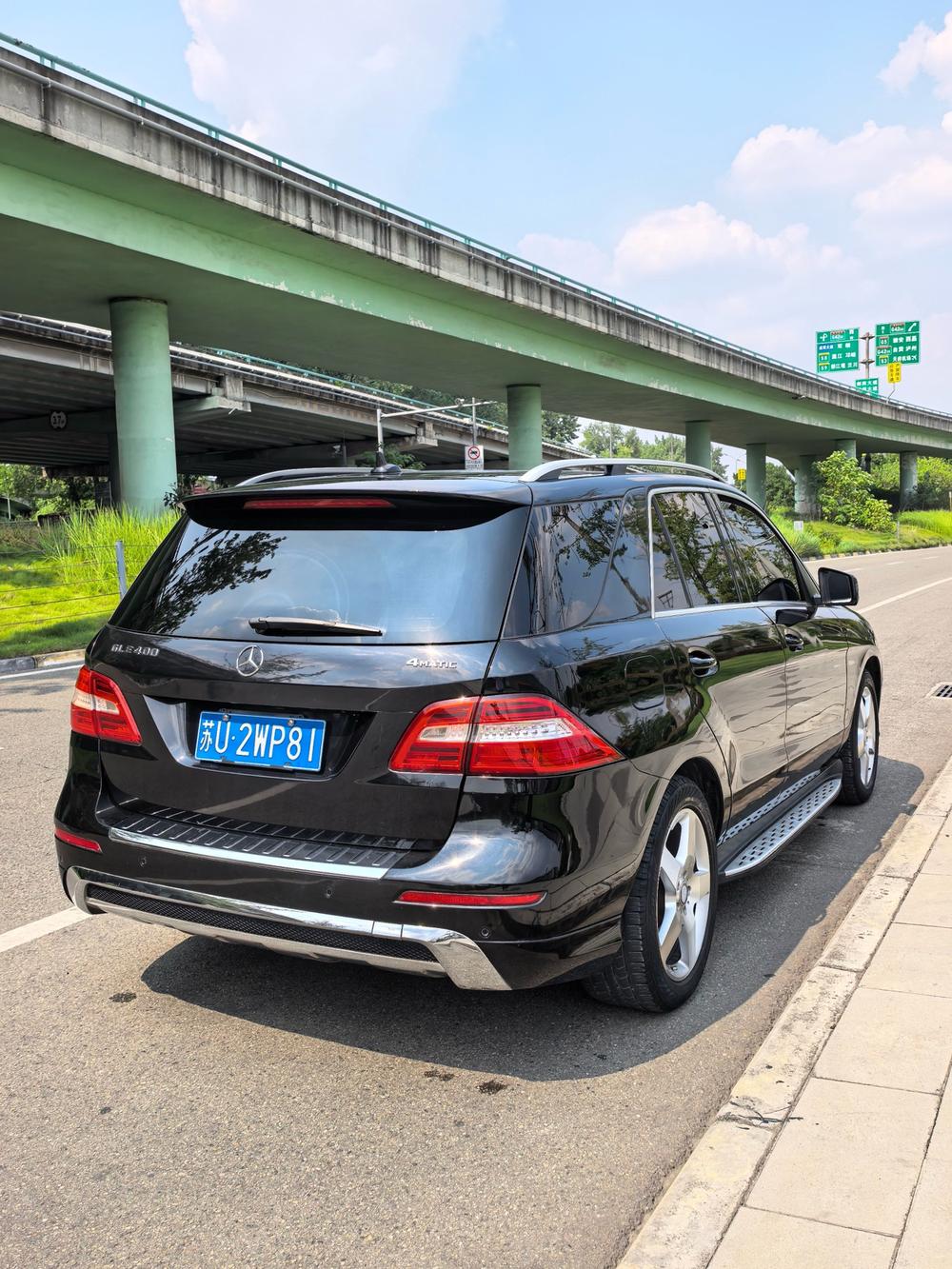 Mercedes-Benz Mercedes-Benz M-Class