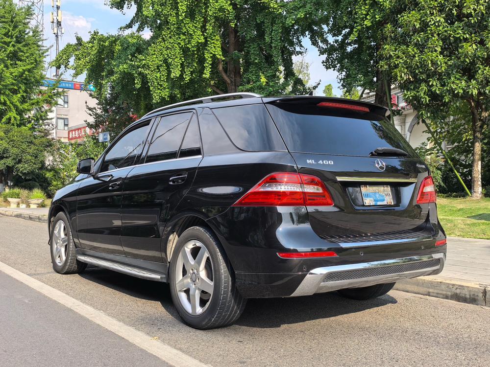 Mercedes-Benz Mercedes-Benz M-Class