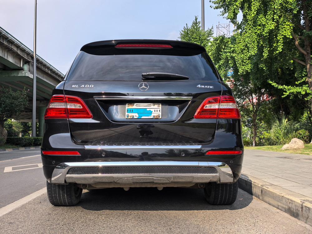 Mercedes-Benz Mercedes-Benz M-Class