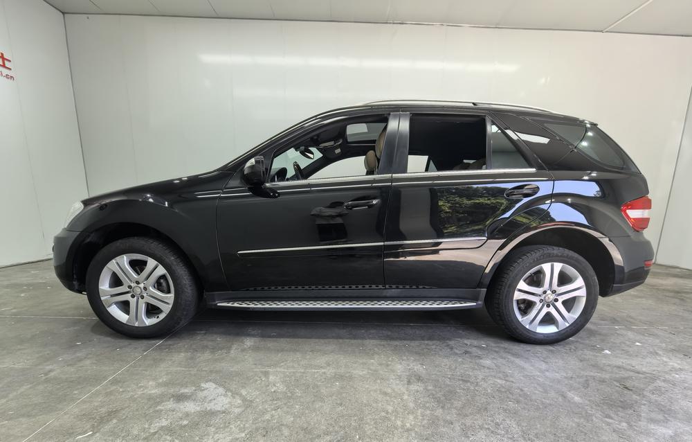 Mercedes-Benz Mercedes-Benz M-Class