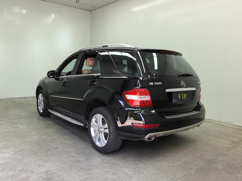Mercedes-Benz Mercedes-Benz M-Class