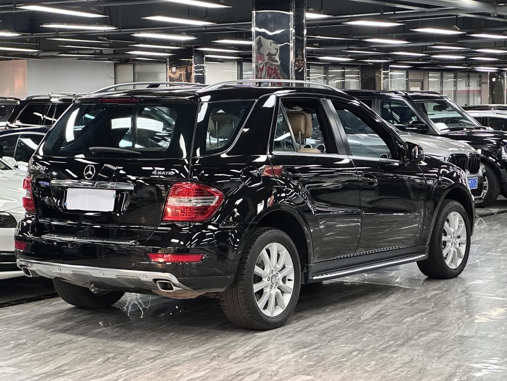 Mercedes-Benz Mercedes-Benz M-Class