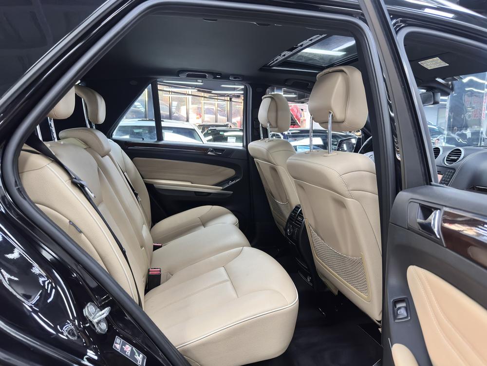 Mercedes-Benz Mercedes-Benz M-Class