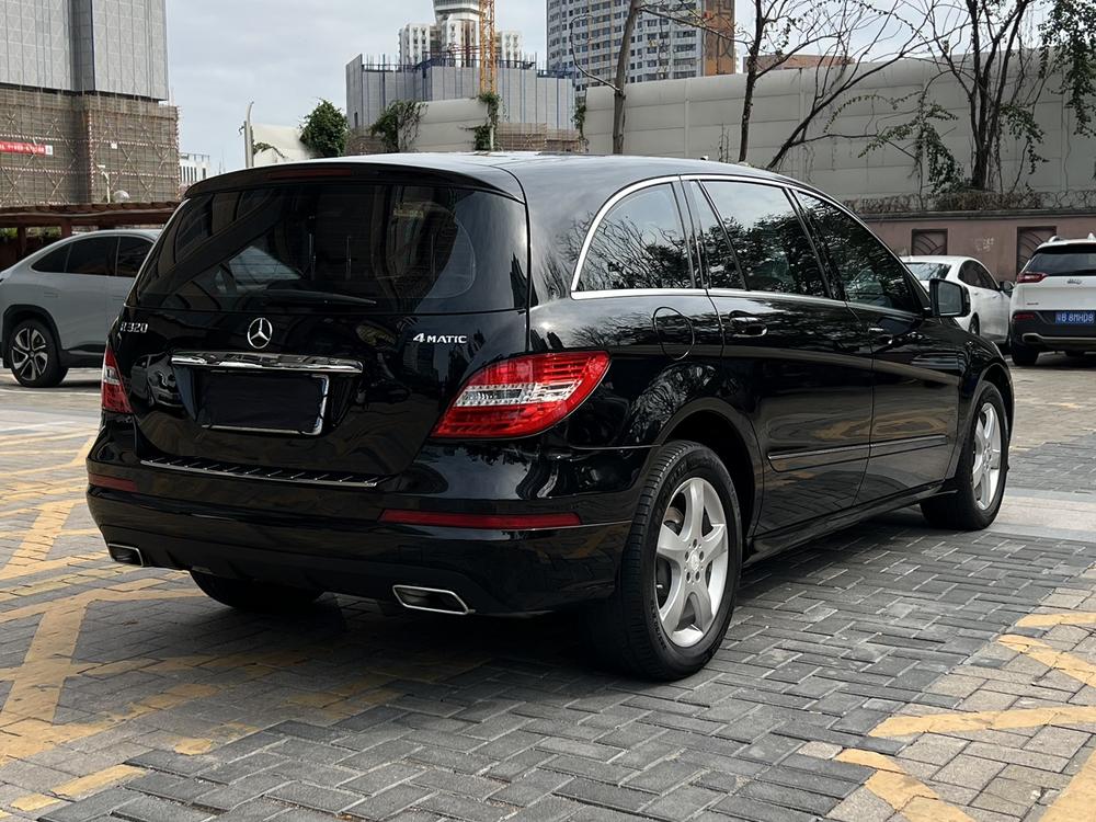 Mercedes-Benz Mercedes-Benz R-Class