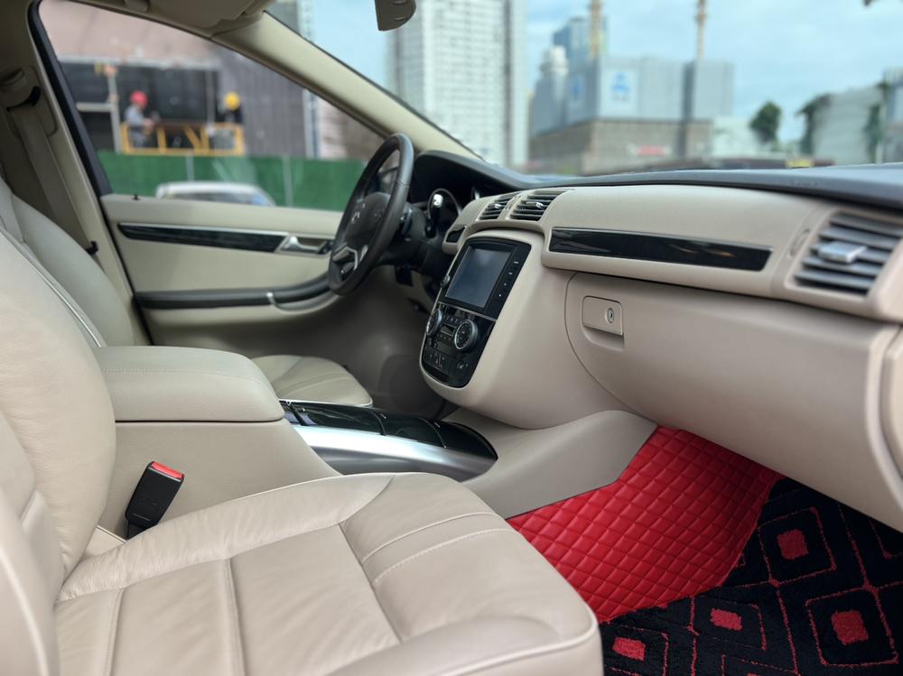 Mercedes-Benz Mercedes-Benz R-Class