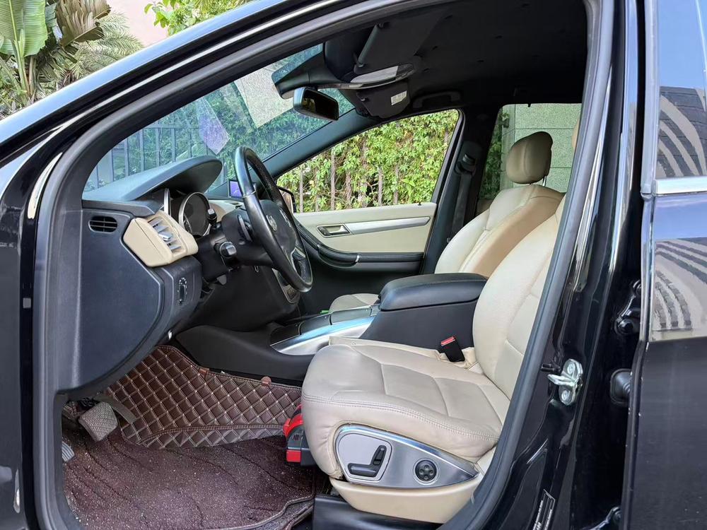 Mercedes-Benz Mercedes-Benz R-Class