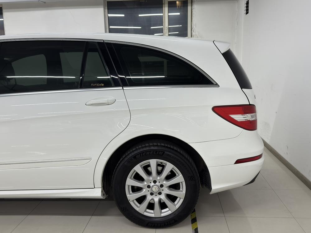 Mercedes-Benz Mercedes-Benz R-Class