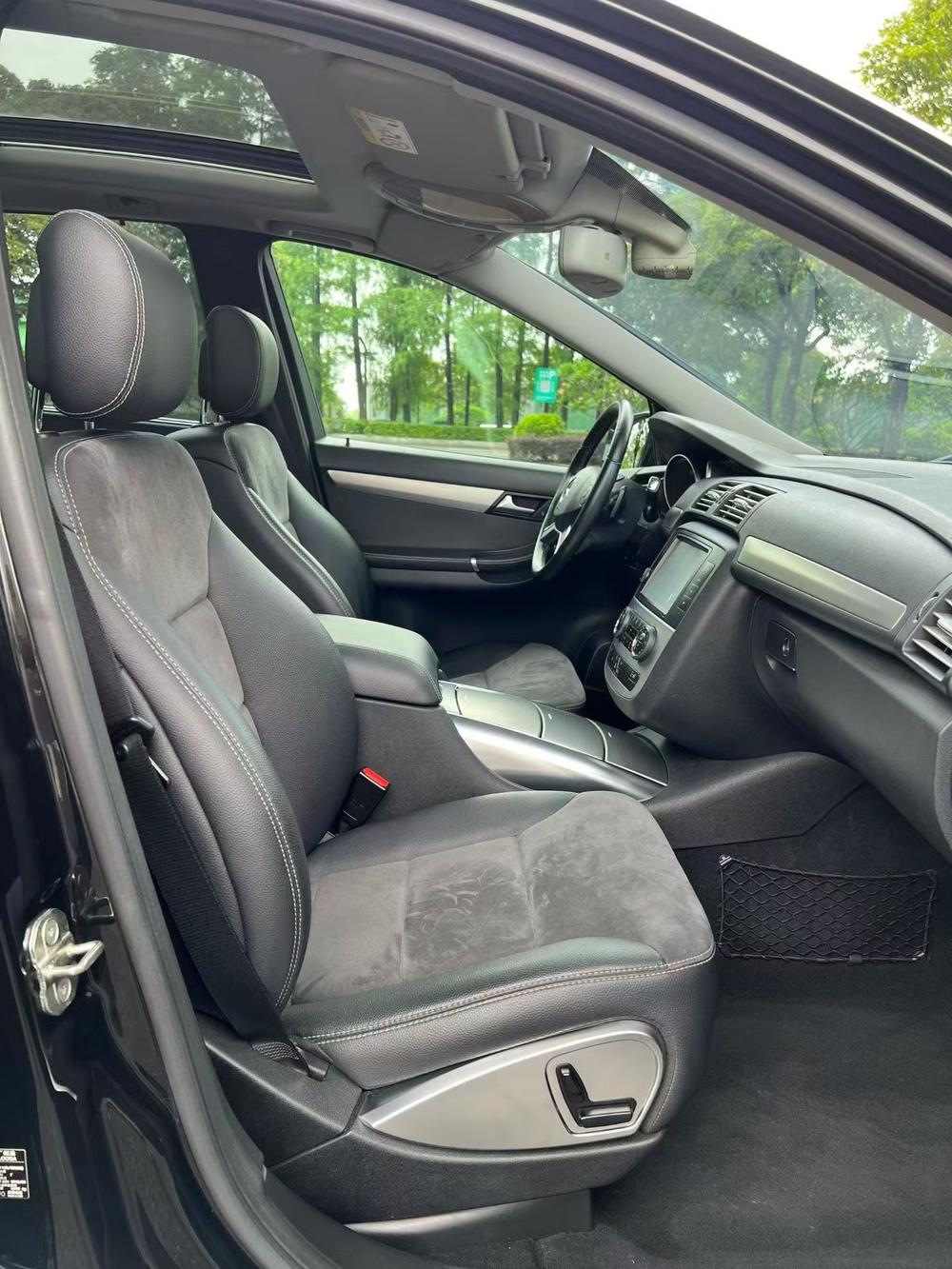 Mercedes-Benz Mercedes-Benz R-Class