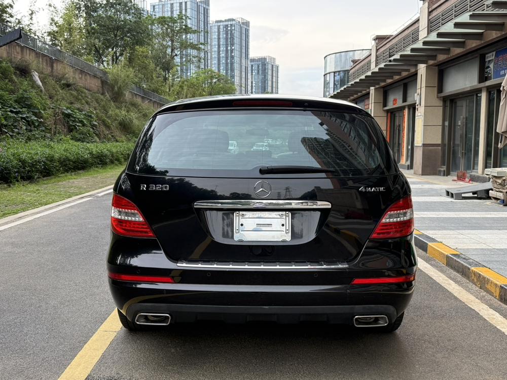 Mercedes-Benz Mercedes-Benz R-Class