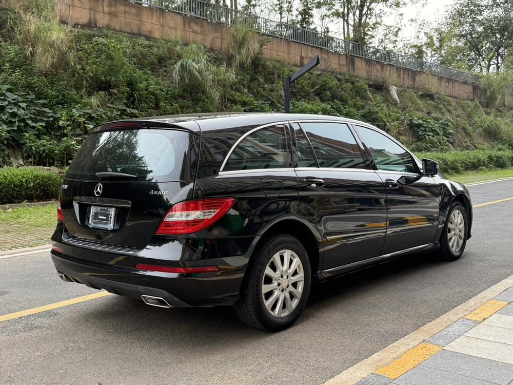 Mercedes-Benz Mercedes-Benz R-Class