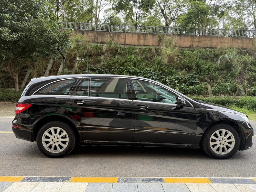 Mercedes-Benz Mercedes-Benz R-Class