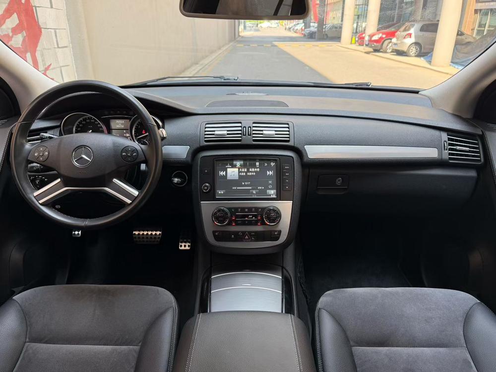 Mercedes-Benz Mercedes-Benz R-Class