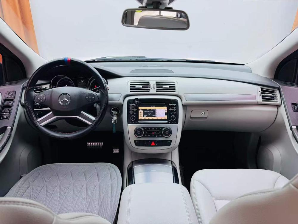 Mercedes-Benz Mercedes-Benz R-Class