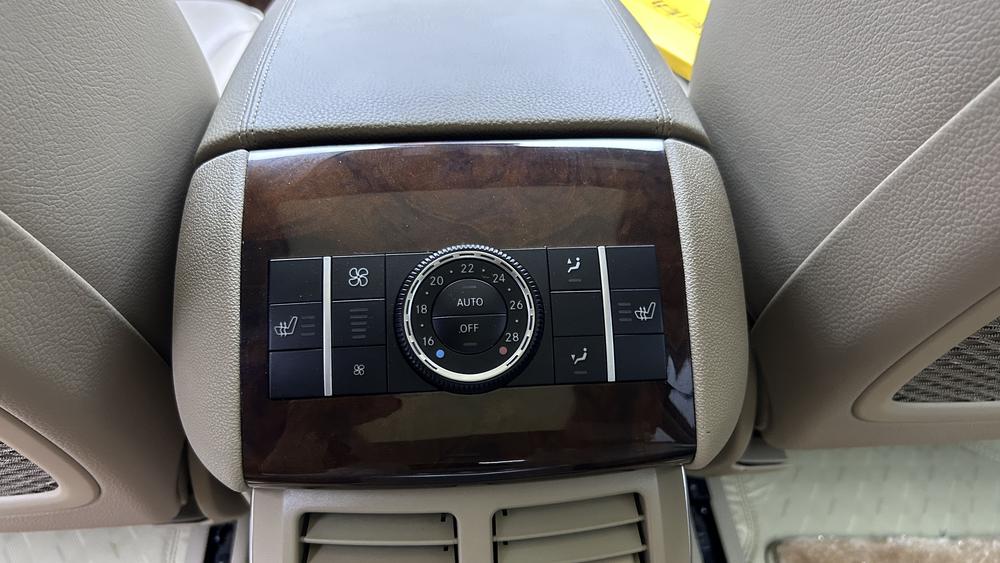 Mercedes-Benz Mercedes-Benz R-Class