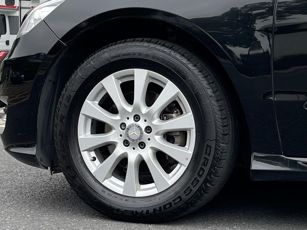 Mercedes-Benz Mercedes-Benz R-Class