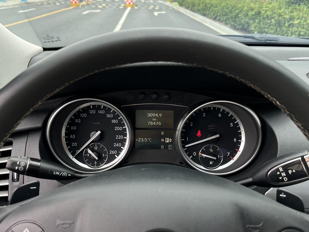 Mercedes-Benz Mercedes-Benz R-Class