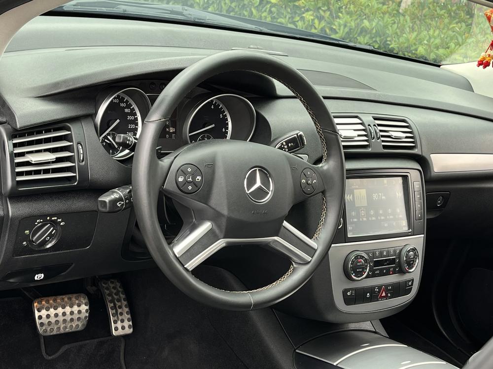 Mercedes-Benz Mercedes-Benz R-Class
