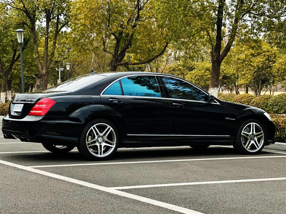 Mercedes-Benz Mercedes-Benz S-Class AMG