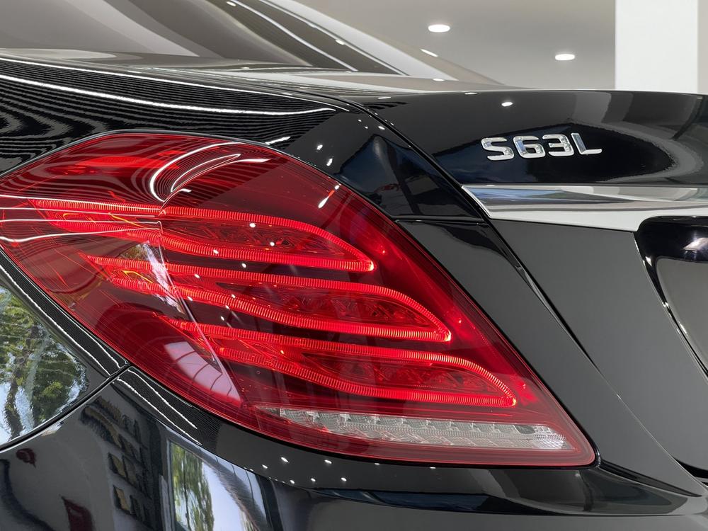 Mercedes-Benz Mercedes-Benz S-Class AMG