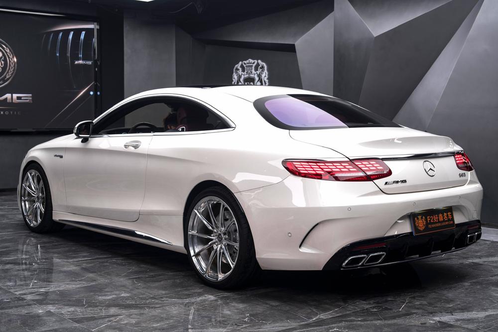 Mercedes-Benz Mercedes-Benz S-Class AMG