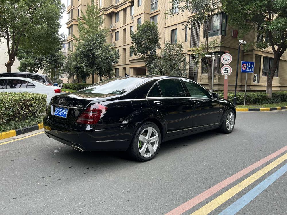 Mercedes-Benz Mercedes-Benz S-Class