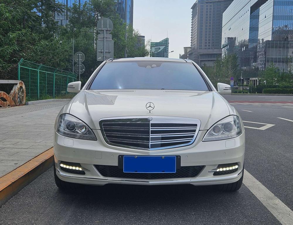 Mercedes-Benz Mercedes-Benz S-Class