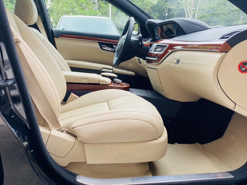 Mercedes-Benz Mercedes-Benz S-Class