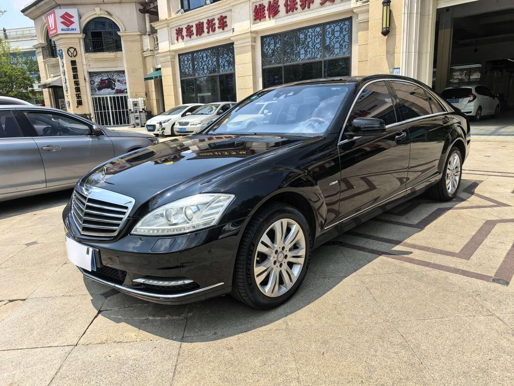 Mercedes-Benz Mercedes-Benz S-Class