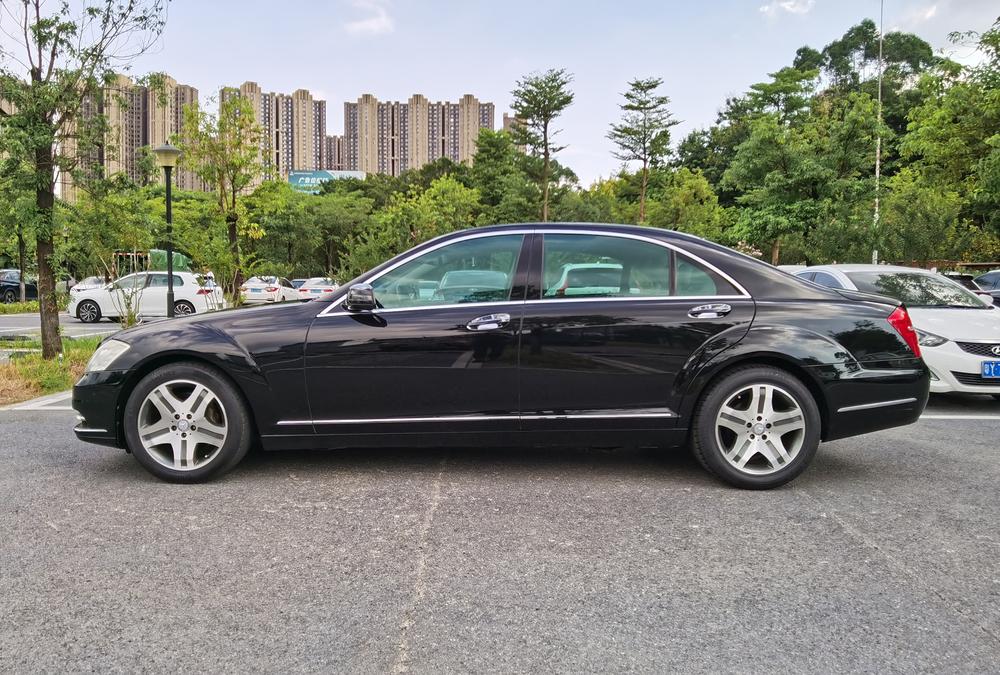 Mercedes-Benz Mercedes-Benz S-Class