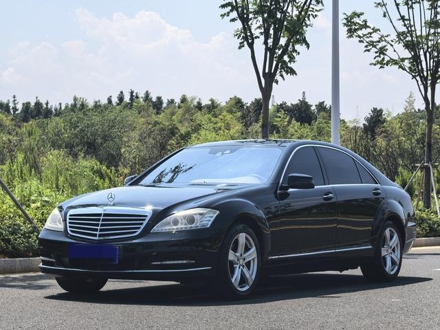Mercedes-Benz Mercedes-Benz S-Class
