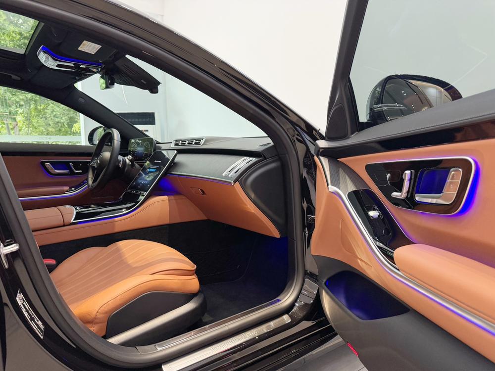 Mercedes-Benz Mercedes-Benz S-Class