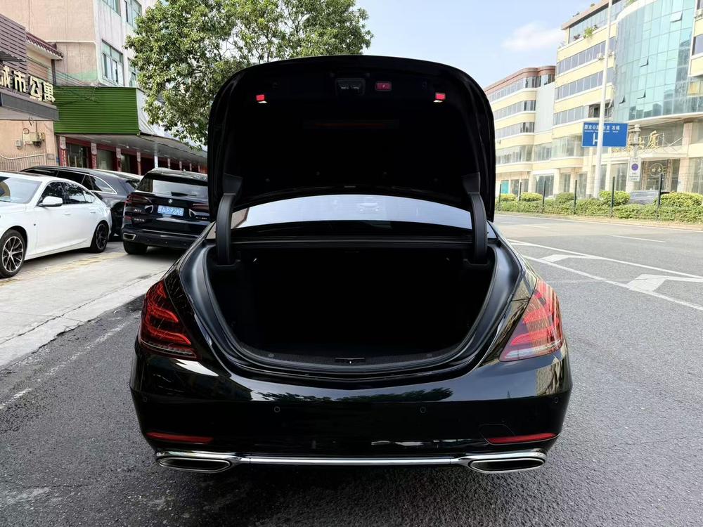 Mercedes-Benz Mercedes-Benz S-Class