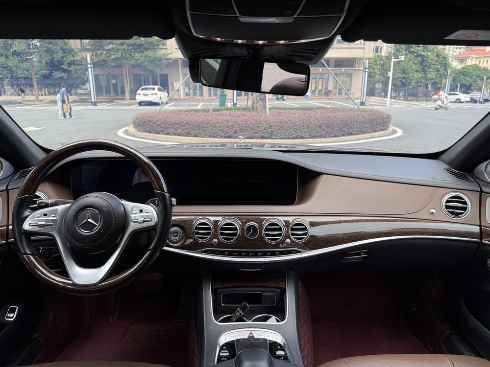 Mercedes-Benz Mercedes-Benz S-Class