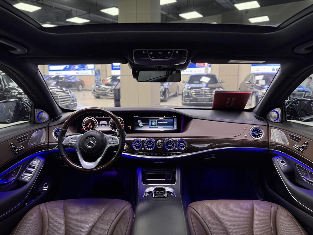 Mercedes-Benz Mercedes-Benz S-Class