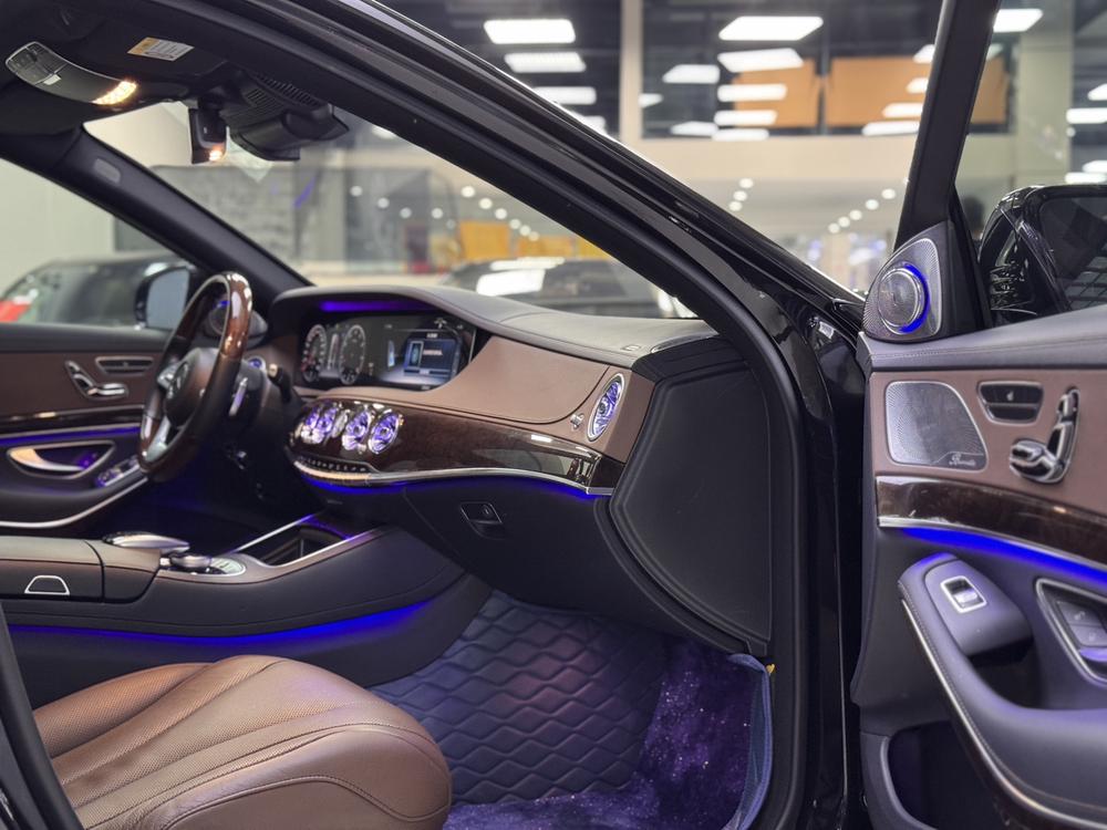 Mercedes-Benz Mercedes-Benz S-Class