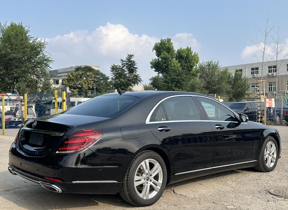 Mercedes-Benz Mercedes-Benz S-Class
