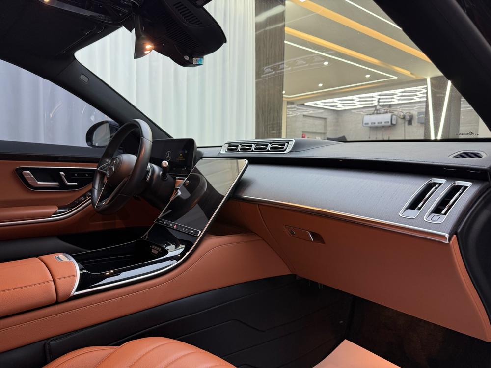 Mercedes-Benz Mercedes-Benz S-Class