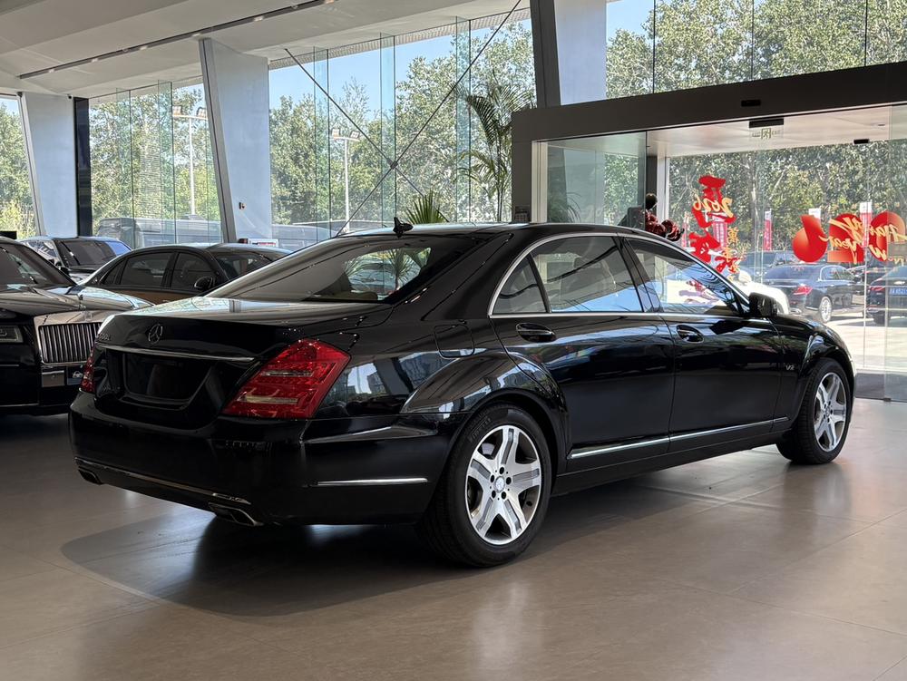Mercedes-Benz Mercedes-Benz S-Class