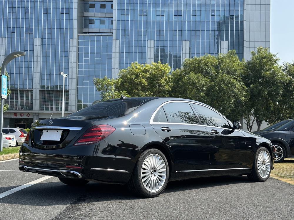 Mercedes-Benz Mercedes-Benz S-Class