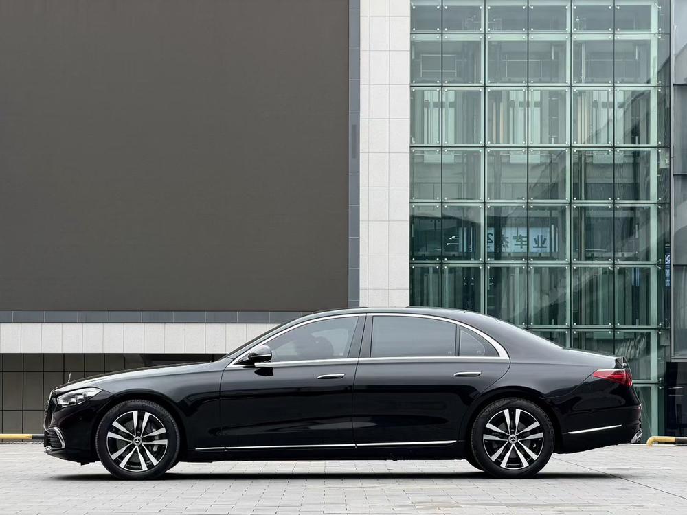 Mercedes-Benz Mercedes-Benz S-Class