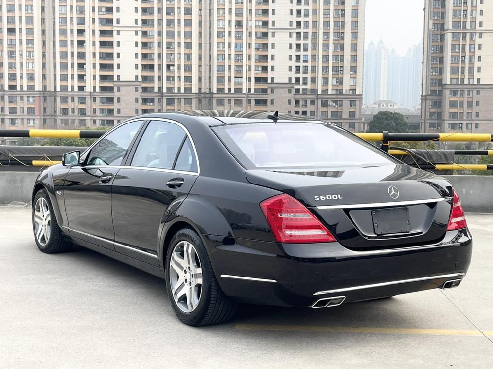 Mercedes-Benz Mercedes-Benz S-Class