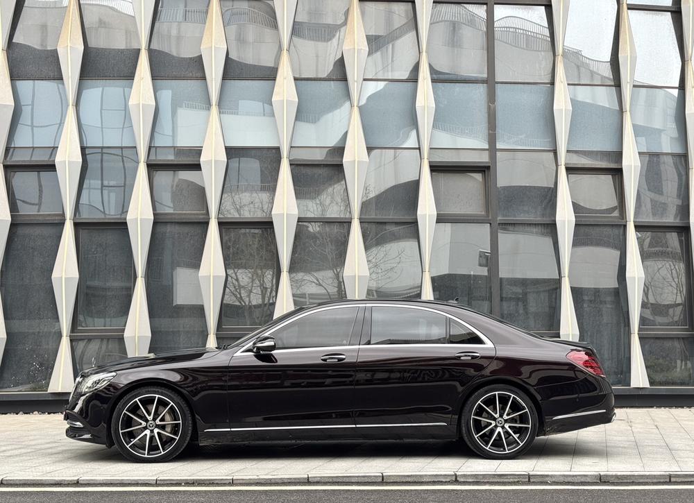 Mercedes-Benz Mercedes-Benz S-Class
