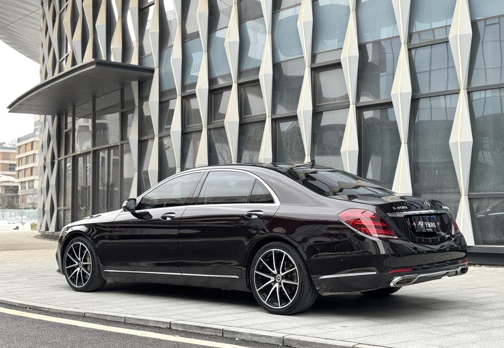 Mercedes-Benz Mercedes-Benz S-Class