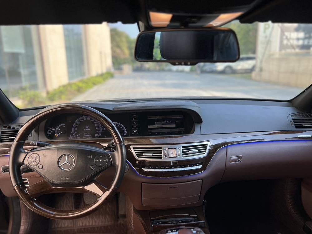 Mercedes-Benz Mercedes-Benz S-Class