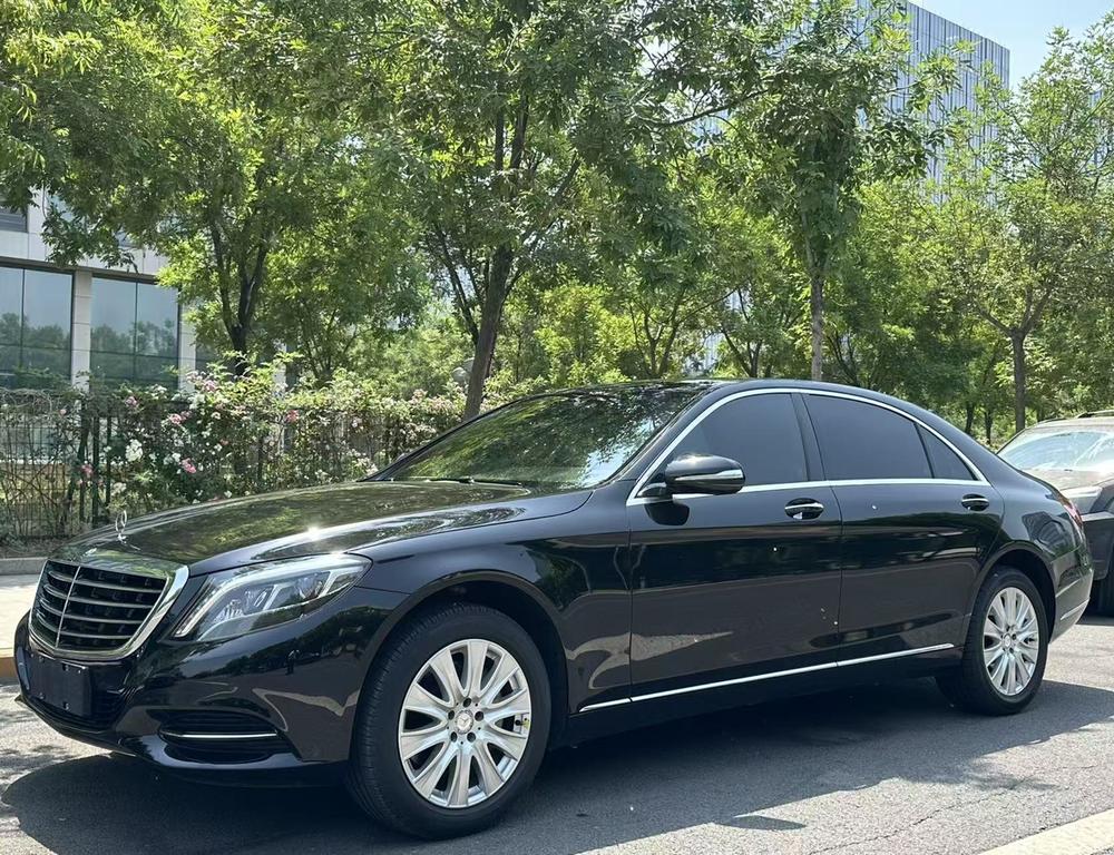 Mercedes-Benz Mercedes-Benz S-Class