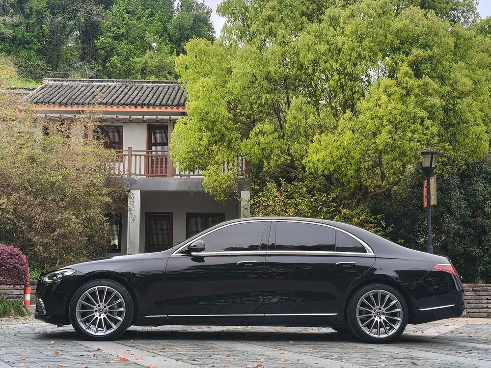 Mercedes-Benz Mercedes-Benz S-Class