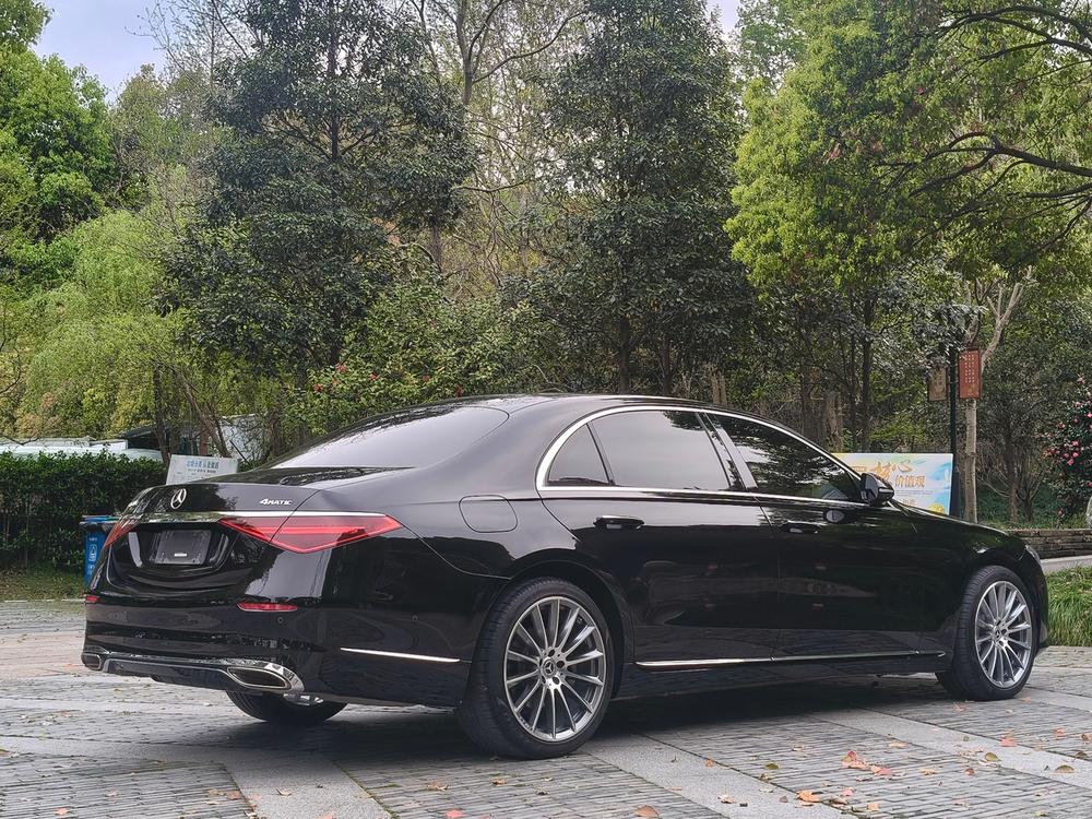 Mercedes-Benz Mercedes-Benz S-Class