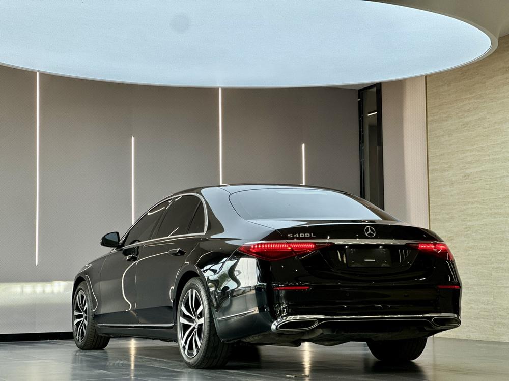 Mercedes-Benz Mercedes-Benz S-Class