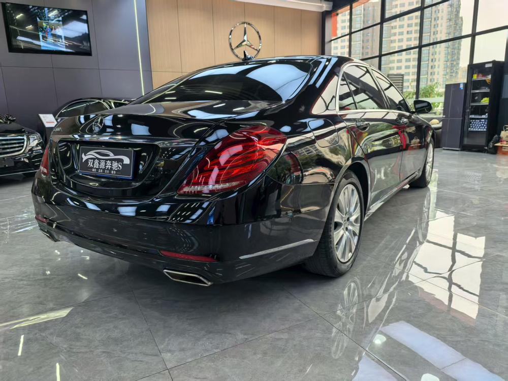 Mercedes-Benz Mercedes-Benz S-Class