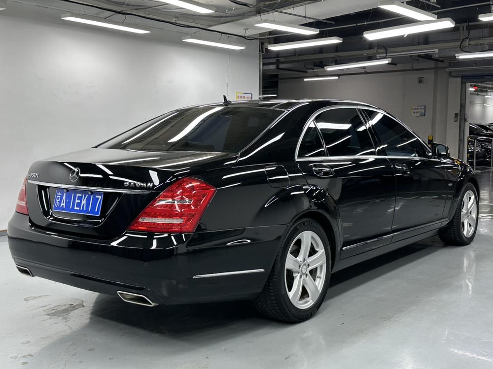 Mercedes-Benz Mercedes-Benz S-Class
